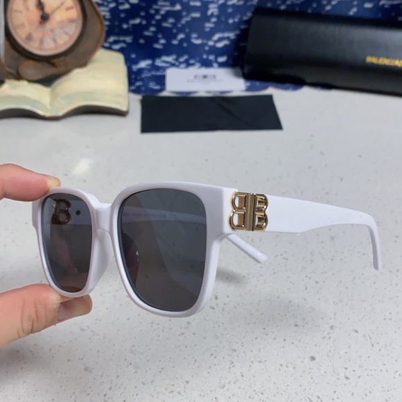 Balenciaga fashion sunglasses